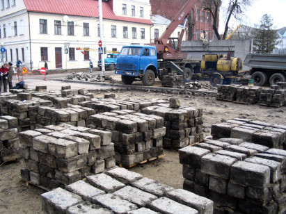 Где теперь искать старую брусчатку с гродненских улиц?