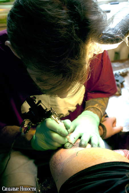 Гомельский тату-мастер: Мир татуировок нашей родины идет вперед семимильными шагами! (фото) Гомельский тату-мастер: Мир татуировок нашей родины идет вперед семимильными шагами! (фото)