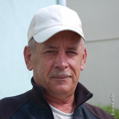 С Днём рождения, шампанское