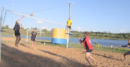 Трэці год запар валейбалісты Глыбоцкай ЦРБ становяцца чэмпіёнамі