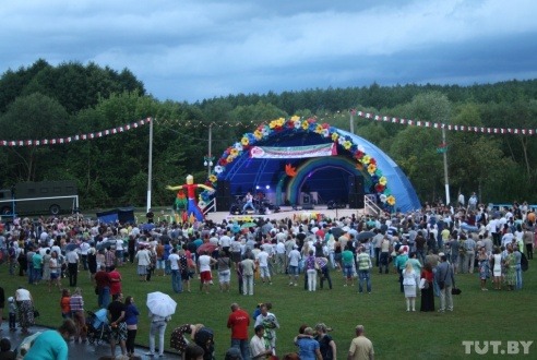 Убытки празднику не помеха. В Красносельском отметили День строителя