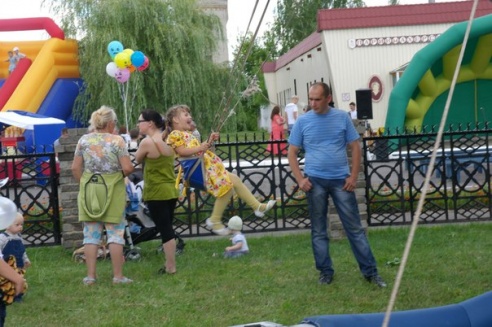 На “Дрыбінскіх таржках” гуляли даже немцы и австрийцы