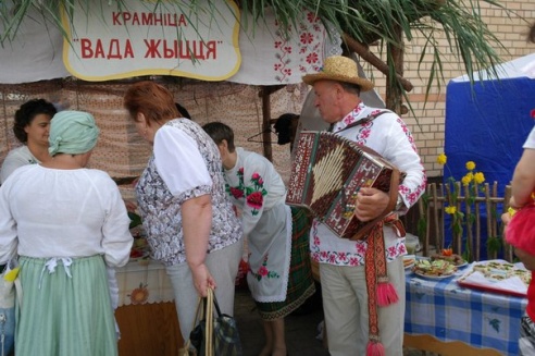 На “Дрыбінскіх таржках” гуляли даже немцы и австрийцы