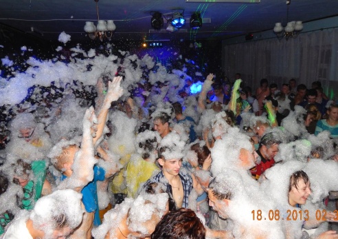 Молодежная вечеринка в Плебановцах