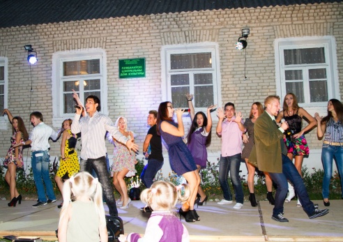 Молодежная вечеринка в Плебановцах