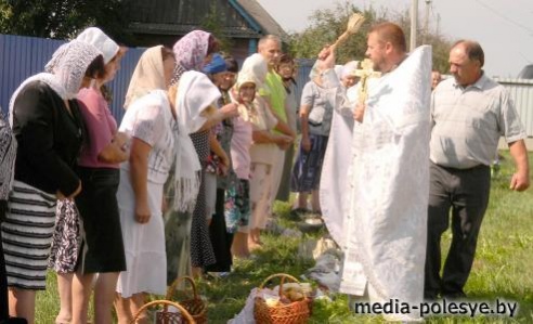 В праздник Преображения Господня православные верующие освятили плоды нового урожая