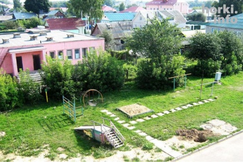 Кто расставил "ловушки" на детской площадке в Горках?