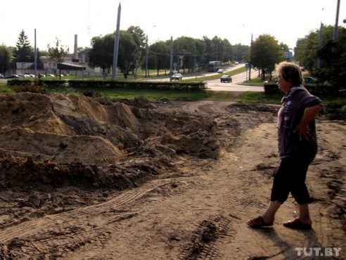 Как жители гродненских Белых рос переживают снос деревни – теперь в реальности