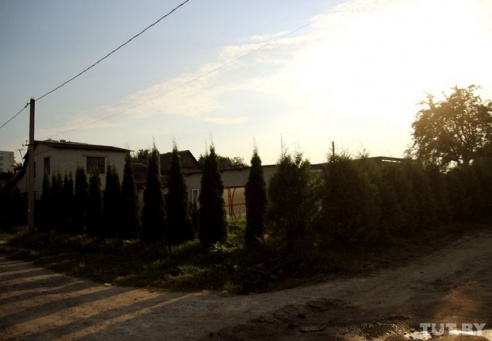 Как жители гродненских Белых рос переживают снос деревни – теперь в реальности