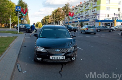Фотофакт: авария возле Елгавы. Пострадало 3 автомобиля