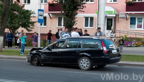 Фотофакт: авария возле Елгавы. Пострадало 3 автомобиля