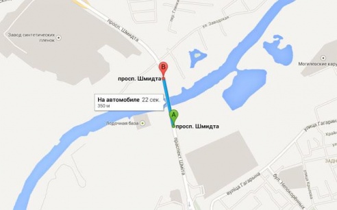 Опоры моста на Шмидта совсем сгнили (фото)