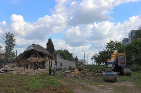 Снесены практически все строения на пути будущей улицы Курчатова в Гродно