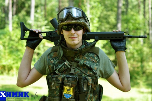 Мужские игры: страйкбол (много фото)