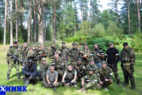 Мужские игры: страйкбол (много фото)