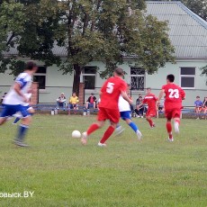 Цеметник в упорной борьбе переиграл Сахкомбинат