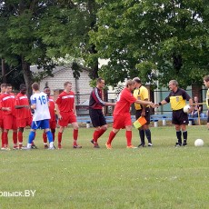 Цеметник в упорной борьбе переиграл Сахкомбинат