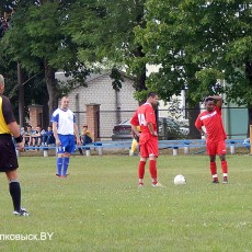 Цеметник в упорной борьбе переиграл Сахкомбинат