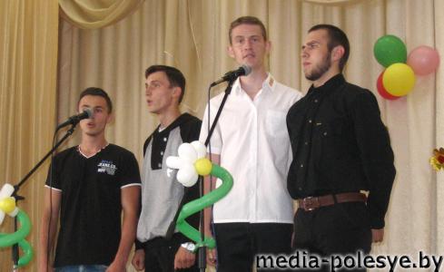 Первокурсники Столинского аграрно-экономического колледжа получили студенческие билеты