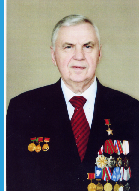 Доска славы новая – герои те же