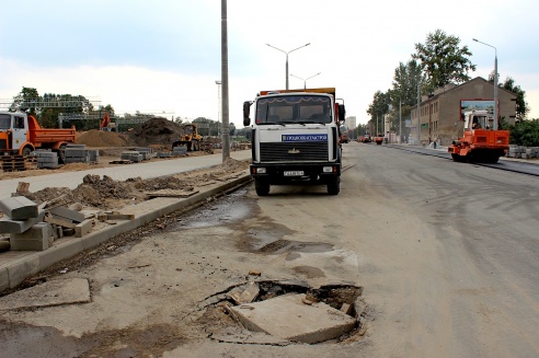 Фоторепортаж: сроки сдачи улицы Буденного в Гродно смещены