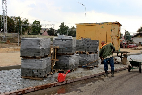Фоторепортаж: сроки сдачи улицы Буденного в Гродно смещены