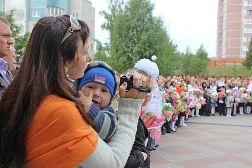 Фоторепортаж: 2 сентября во всех школах Гродно прошли линейки