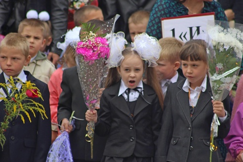 Фоторепортаж: 2 сентября во всех школах Гродно прошли линейки