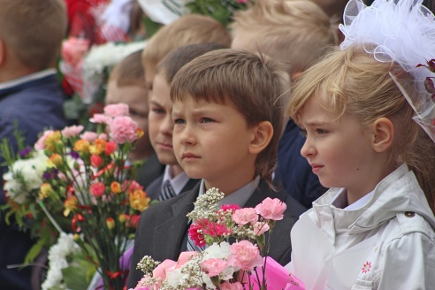 Фоторепортаж: 2 сентября во всех школах Гродно прошли линейки