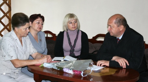 Глубоких знаний и отличных оценок! (+фото)