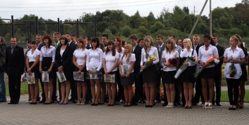 Глубоких знаний и отличных оценок! (+фото)