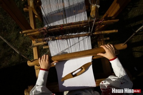 Рукі яшчэ не забылі: фэст беларускіх рамёстваў у Слуцку