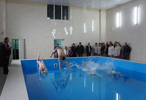 В Быховском районе после реконструкции открылся бассейн