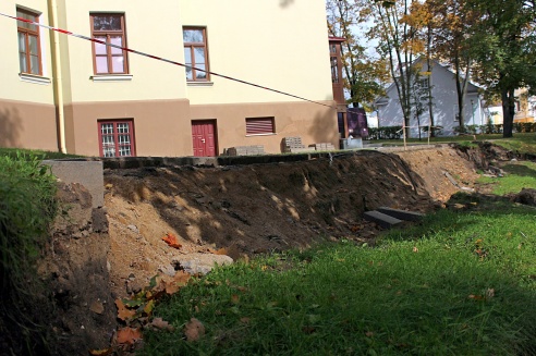Берег Городничанки пообещали восстановить за три дня