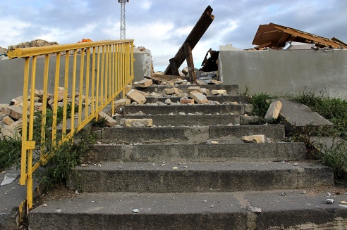 Рядом с железнодорожным вокзалом в Гродно снесли два здания