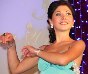 Блондинки завоевали «Вице-мисс» и «Мисс-Костюковичи 2013»!