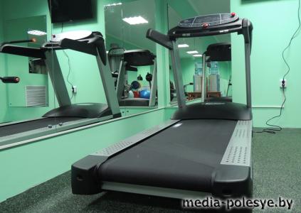 За здоровьем – в ФСК: в Столине открылся новый тренажёрный зал