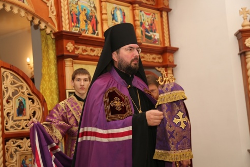Богослужение в Сретенском храме
