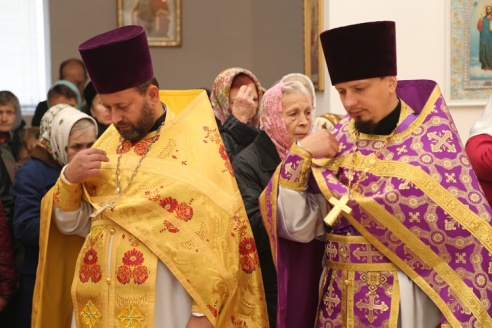Богослужение в Сретенском храме
