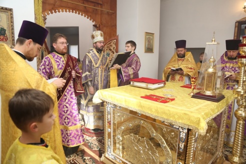 Богослужение в Сретенском храме