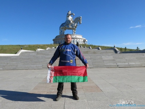 Байкер из Щучина проехал на мотоцикле через всю Россию