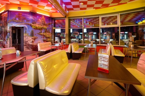 В Гродно открылась новая служба доставки еды со своей сетью кафе