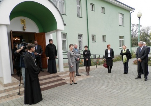 В Бобруйске парламентарии обсудили состояние законодательства об ответственности родителей за воспитание детей