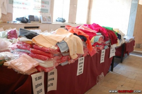 Шопинг на туркменской ярмарке в Слуцке, или Кому живется хуже нас