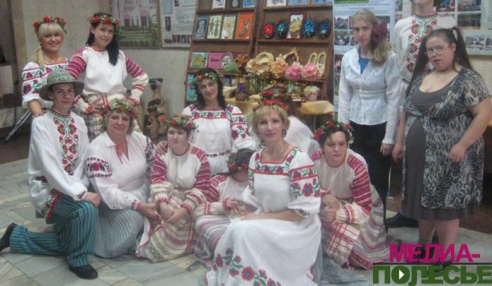 Интеграционный театр «Свежий ветер» вернулся с наградой из украинского фестиваля