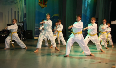 В воздухе и на земле: стабильность, надёжность, профессионализм (+фото)