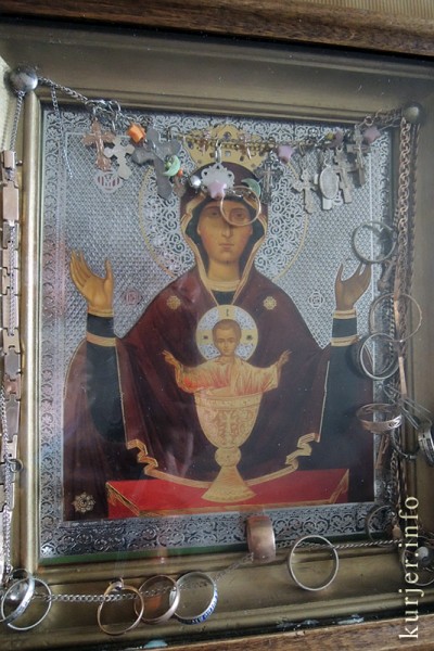 Обокрали знаменитую «плачущую икону», спасающую от пьянства