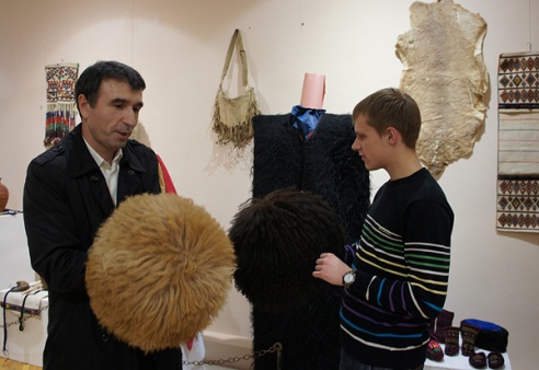 Выставка декоративно-прикладного искусства Дагестана открылась в Могилеве