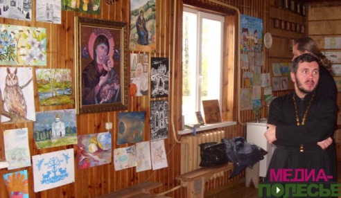 Семь художественных работ лунинецких школьников отправлены на конкурс в Пинскую епархию