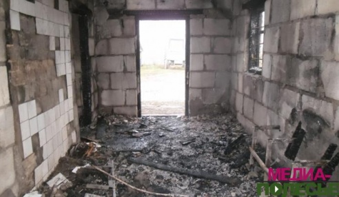 На ферме в СПК «Городокский» сгорел пункт искусственного осеменения